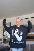 Load image into Gallery viewer, F.A.F.O longsleeve
