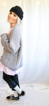 Load image into Gallery viewer, Liz Chunky Cardi
