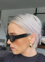 Load image into Gallery viewer, Nicole Sunnies
