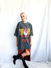 Load image into Gallery viewer, SCREACHING EAGLE TEE

