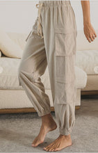 Load image into Gallery viewer, Jane Cargo Pant
