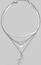 Load image into Gallery viewer, Snake quad layered necklace
